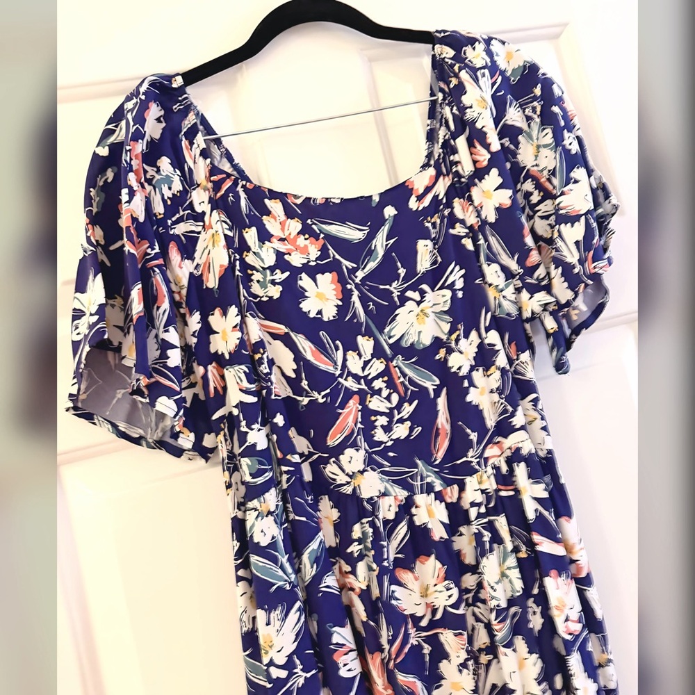 NEW Ces Femme Navy Floral Flutter Sleeve On or Off Shoulder Maxi Dress! - Picture 5 of 8